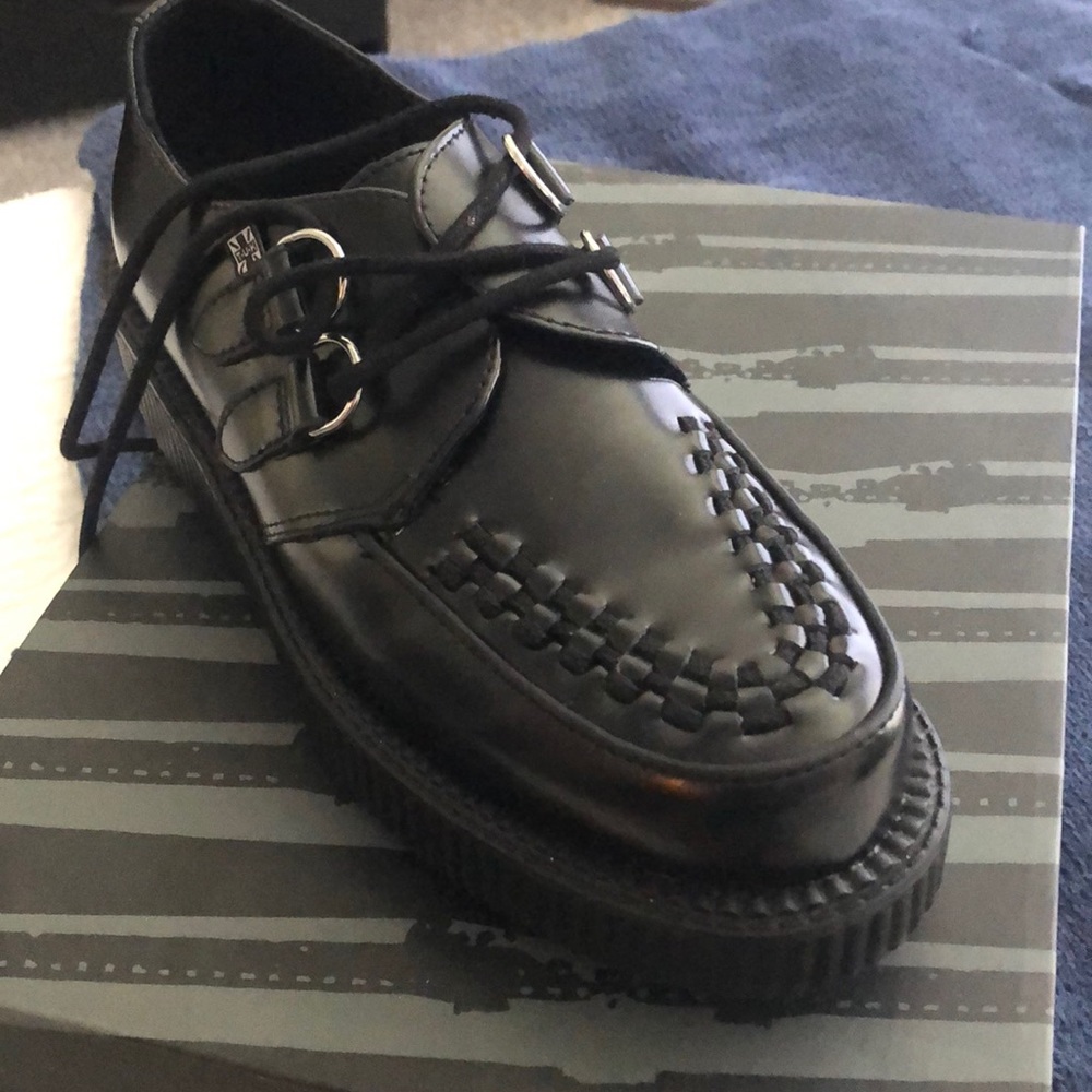 Classic shoes